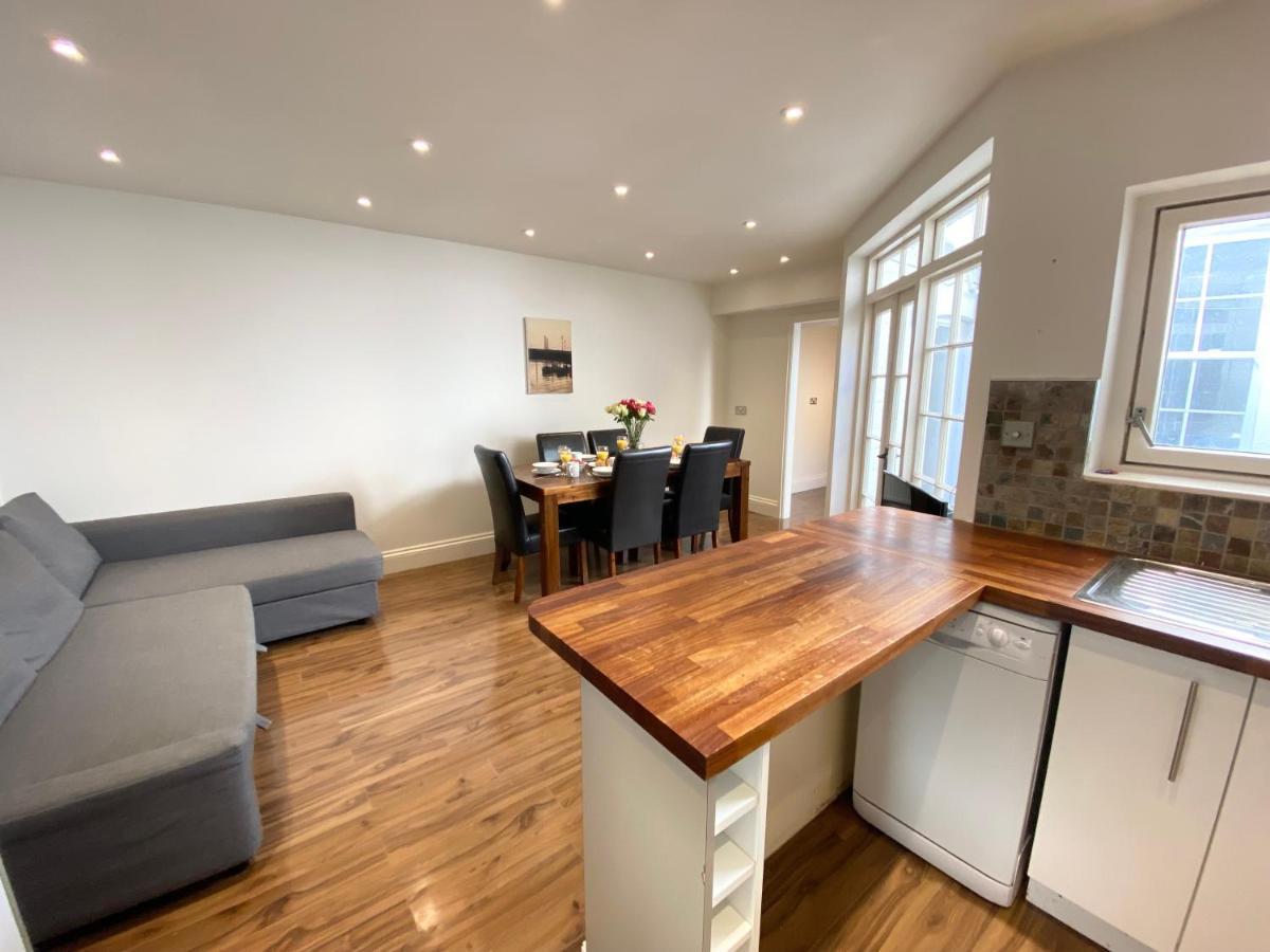 Apartament Stylish Maisonette And In Victoria
