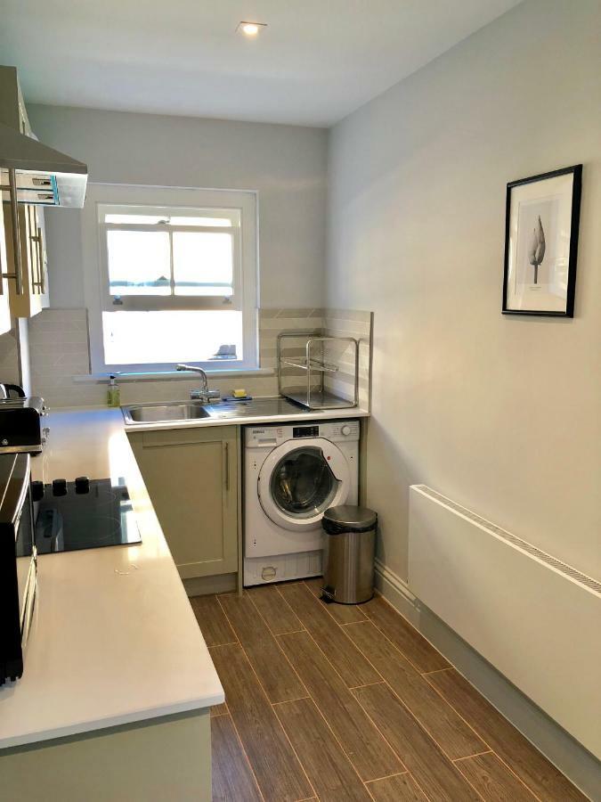 Stylish Maisonette And In Victoria Apartament *
